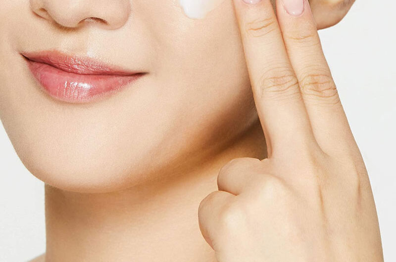 Investigating Competitive Strategies: Key Insights into Anti-acne Cosmetics Market Players