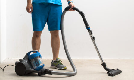 Global Canister Vacuum Cleaner Market